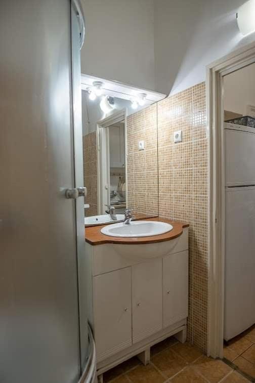 Peaceful Central Stay Gozsdu Budapest Ngoại thất bức ảnh